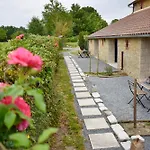 L'oree Du Bois Gaubau Bed & Breakfast Saint-Georges-sur-Layon