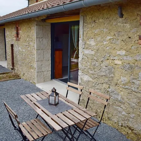 L'oree Du Bois Gaubau فندق مبيت وإفطار Saint-Georges-sur-Layon